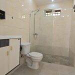 Vivienda con diseño funcional luz natural y confort en cada área