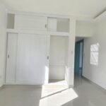 Casa de diseño actual con ambiente fresco elegante