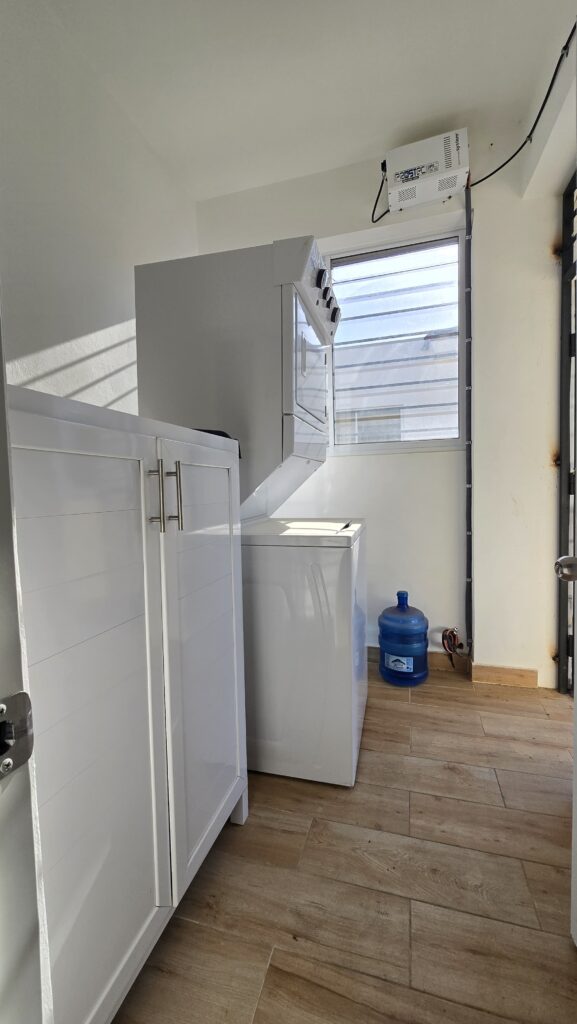 Propiedad con distribución inteligente luz natural y espacios amplios