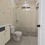 Vivienda con diseño funcional luz natural y confort en cada área