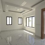 Majestuosa residencia de tres niveles con amplio solar ir al jardín privado