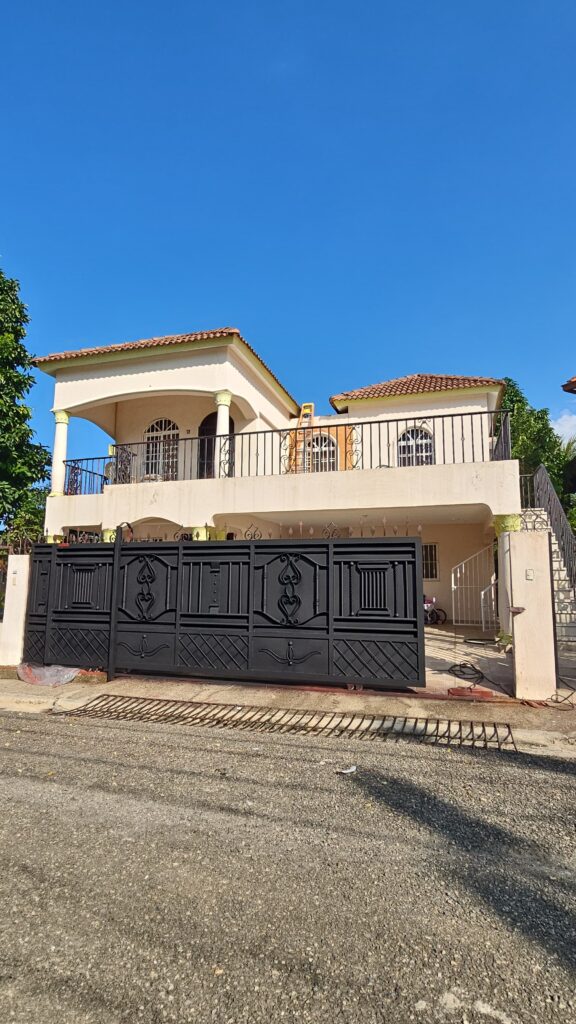 Residencia perfecta para disfrutar en familia con amplias áreas